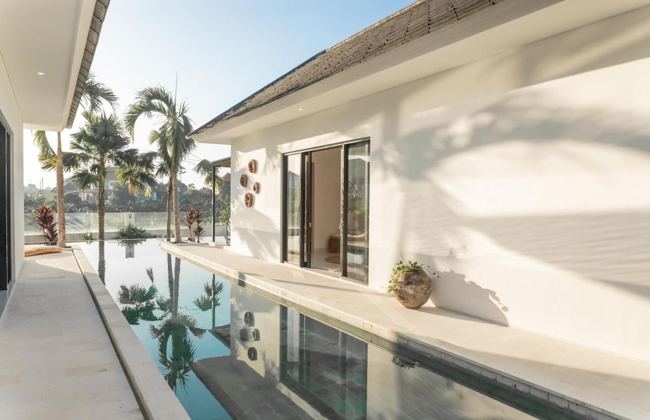 Villa Hakem Elegant And Modern 4 Bedrooms Villa Pool View Canggu  Exterior photo